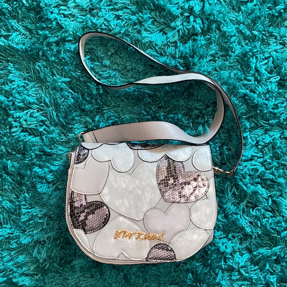 Betsey Johnson crossbody purple/grey
